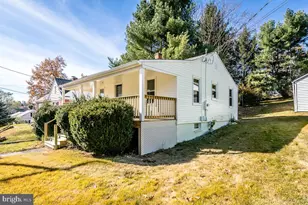 106 Grubert Ave, Staunton, VA 24401 - Photo 16