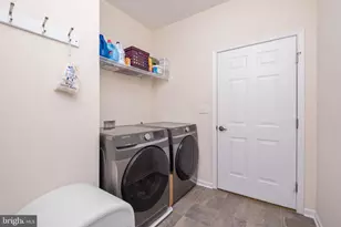 121 Beauregard Dr, Staunton, VA 24401 - Photo 22