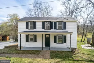 537 Straith St, Staunton, VA 24401 - Photo 16