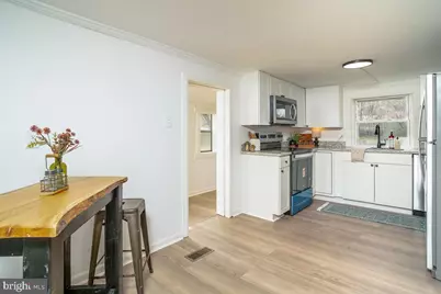 537 Straith Street, Staunton, VA 24401 - Photo 2