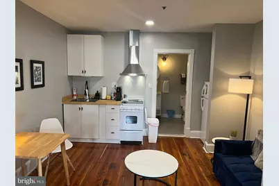 23 E Beverley Street, Staunton, VA 24401 - Photo 22