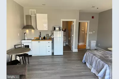 23 E Beverley Street, Staunton, VA 24401 - Photo 4