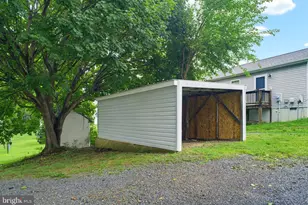 601 Grubert Ave, Staunton, VA 24401 - Photo 10