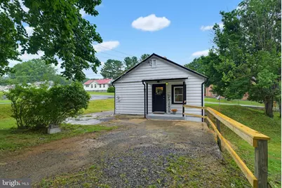 601 Grubert Avenue, Staunton, VA 24401 - Photo 8