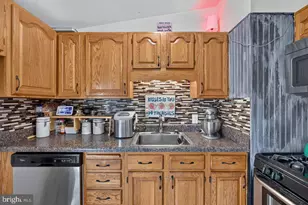 2397 Highview Cir, Staunton, VA 24401 - Photo 12