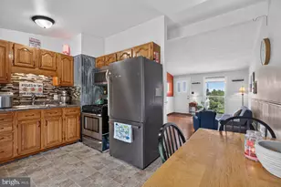 2397 Highview Cir, Staunton, VA 24401 - Photo 10