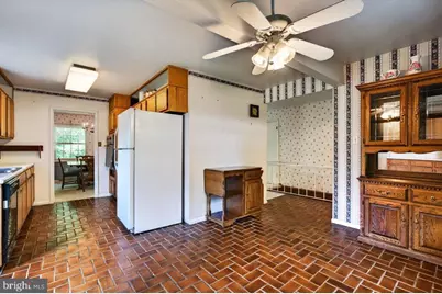 1395 Pleasant View Street, Staunton, VA 24401 - Photo 10