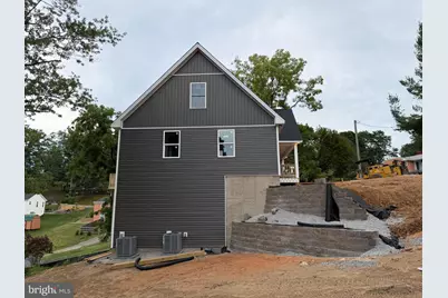 715 Hillcrest Drive, Staunton, VA 24401 - Photo 6