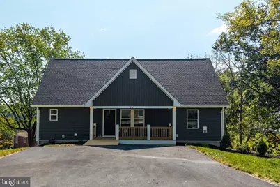 715 Hillcrest Drive, Staunton, VA 24401 - Photo 4