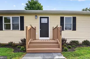 101 Vickers Way, Staunton, VA 24401 - Photo 4