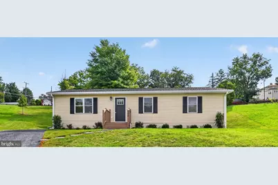 101 Vickers Way, Staunton, VA 24401 - Photo 1