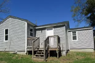 1003 Freeney Ave, Suffolk, VA 23434 - Photo 2
