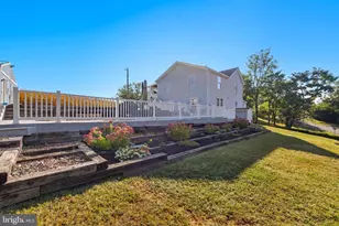 758 Honeysuckle Ave, Woodstock, VA 22664 - Photo 10