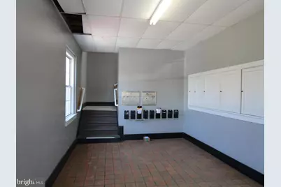 385 E King Street, Strasburg, VA 22657 - Photo 2