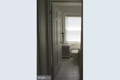 385 E King Street, Strasburg, VA 22657 - Photo 8