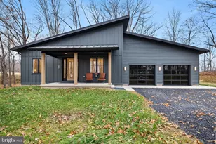 126 Chickadee Ct, Woodstock, VA 22664 - Photo 2