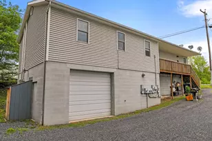 321 W Spring St, Woodstock, VA 22664 - Photo 1