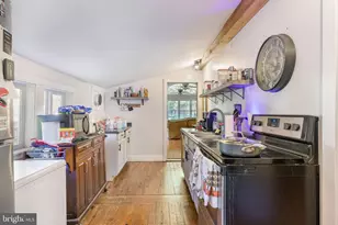 100 Wolfs Ln, Fort Valley, VA 22652 - Photo 8