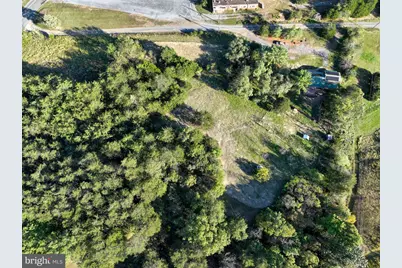 100 Wolfs Lane, Fort Valley, VA 22652 - Photo 32