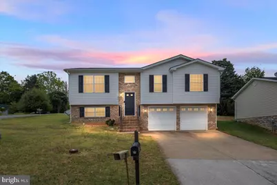 523 Thompson Street, Strasburg, VA 22657 - Photo 1