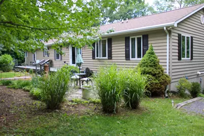 2891 Saumsville Road, Maurertown, VA 22644 - Photo 4