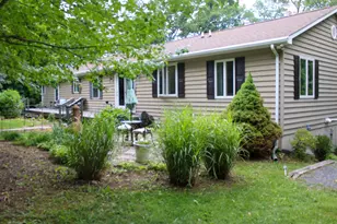 2891 Saumsville Rd, Maurertown, VA 22644 - Photo 4