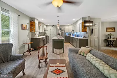 2891 Saumsville Road, Maurertown, VA 22644 - Photo 18