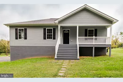 301 S Church Street, Woodstock, VA 22664 - Photo 2