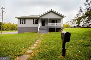 301 S Church St, Woodstock, VA 22664 - Photo 1