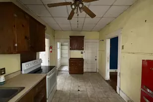 110 N Main St, Edinburg, VA 22824 - Photo 8