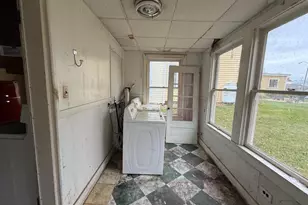 110 N Main St, Edinburg, VA 22824 - Photo 6