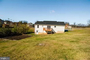 446 Summit N, Woodstock, VA 22664 - Photo 28