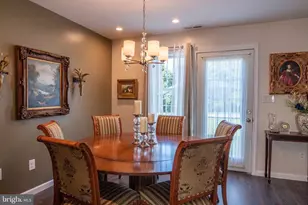 242 Parkside Ct, Woodstock, VA 22664 - Photo 6