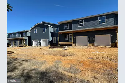 242 Parkside Court, Woodstock, VA 22664 - Photo 2