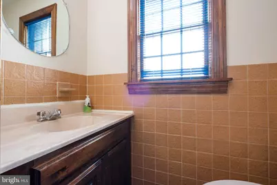 122 North Main Street #301, Woodstock, VA 22664 - Photo 8