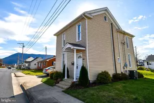 484 E Queen St, Strasburg, VA 22657 - Photo 34