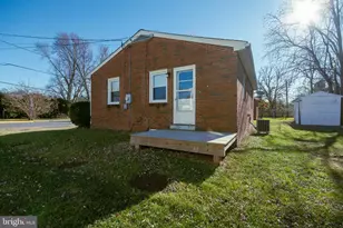 219 Virginia St, Strasburg, VA 22657 - Photo 26