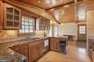 4520 St Davids Church Rd, Fort Valley, VA 22652 - Photo 18