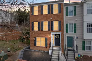 1301 Pendleton Ln, Strasburg, VA 22657 - Photo 1