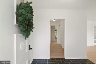 717 W Locust St, Woodstock, VA 22664 - Photo 4