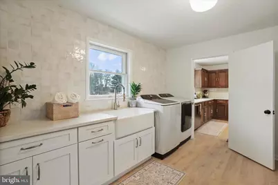 717 W Locust Street, Woodstock, VA 22664 - Photo 10