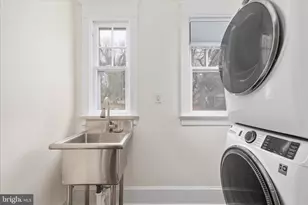 422 N Main St, Woodstock, VA 22664 - Photo 22