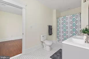 422 N Main St, Woodstock, VA 22664 - Photo 38