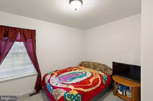 447 E Queen St, Strasburg, VA 22657 - Photo 10