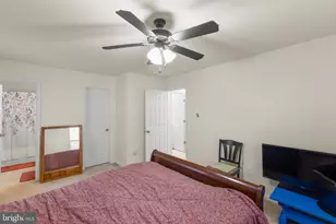 447 E Queen St, Strasburg, VA 22657 - Photo 16