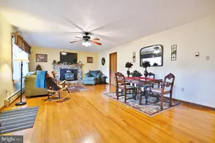 2148 Alonzaville Rd, Woodstock, VA 22664 - Photo 8