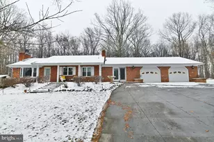 2148 Alonzaville Rd, Woodstock, VA 22664 - Photo 2