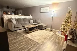 291 Borum St, Strasburg, VA 22657 - Photo 8