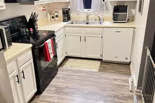 291 Borum St, Strasburg, VA 22657 - Photo 4