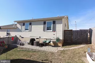 442 Pleasant View Dr, Strasburg, VA 22657 - Photo 12